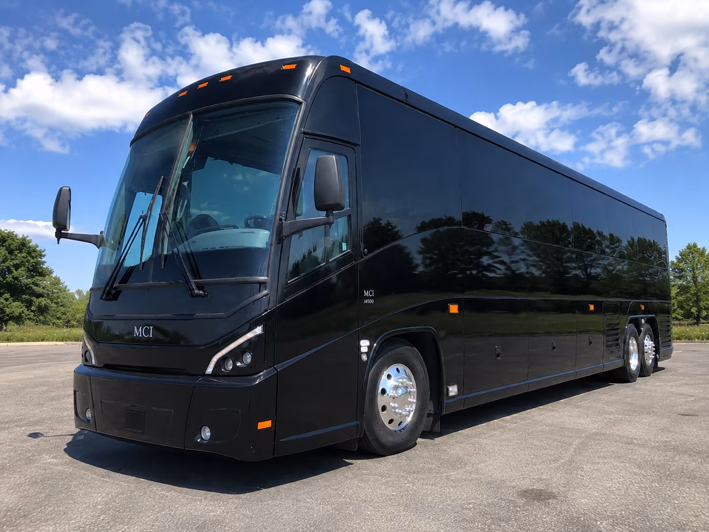 buses for arts and enrichment field trips near little rock