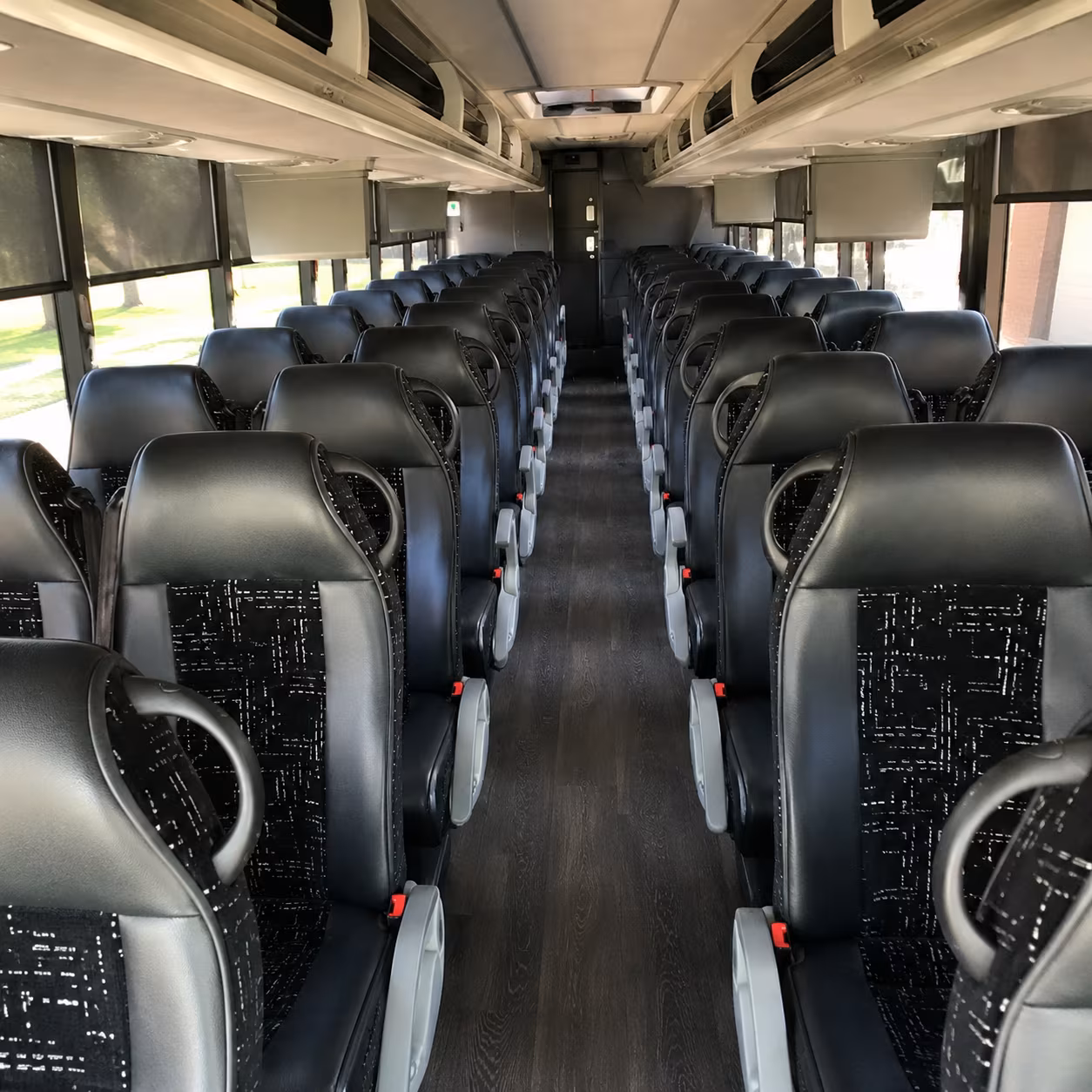charter buses for museum and science field trips in little rock