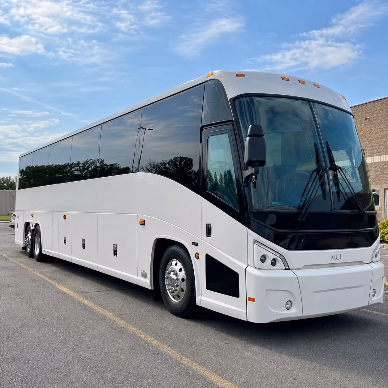 charter buses to simmons bank arena for every big show
