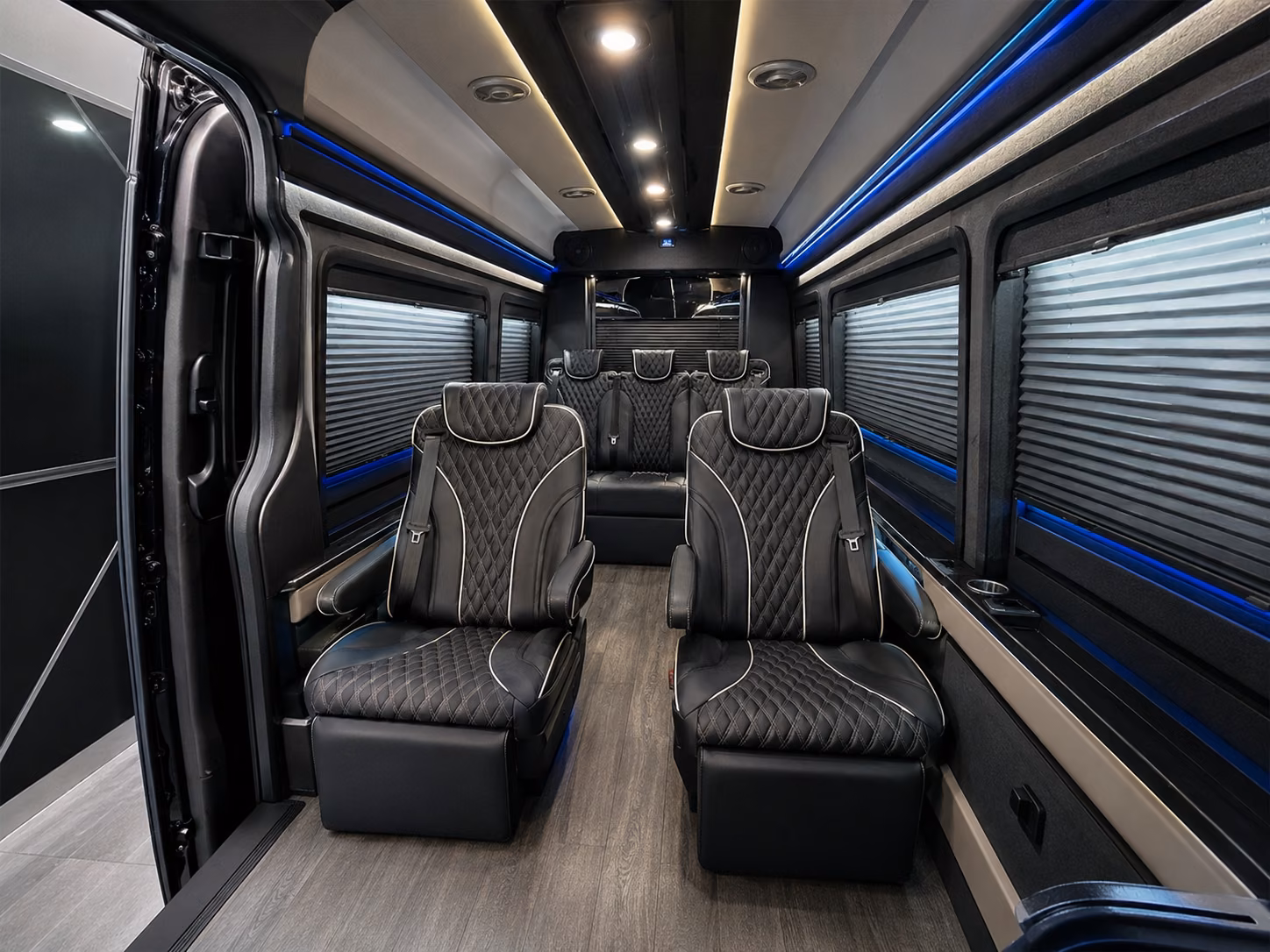 group airport shuttles for arkansas state fair and legislative session travel