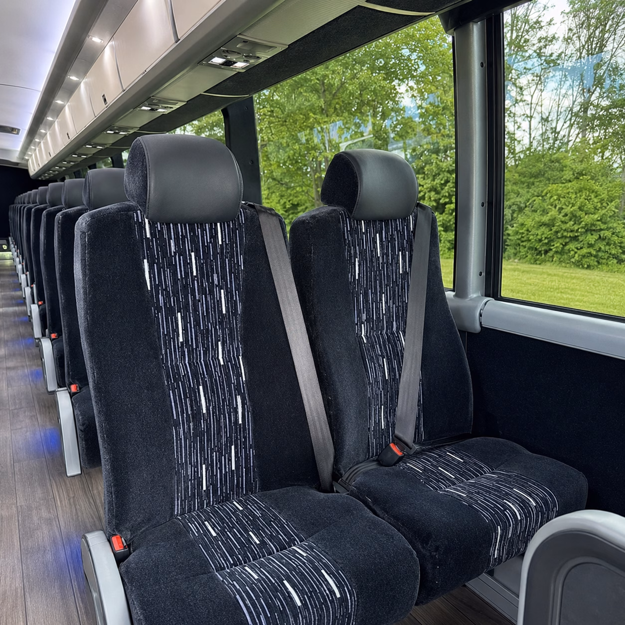 how the type of bus changes the price in little rock arkansas