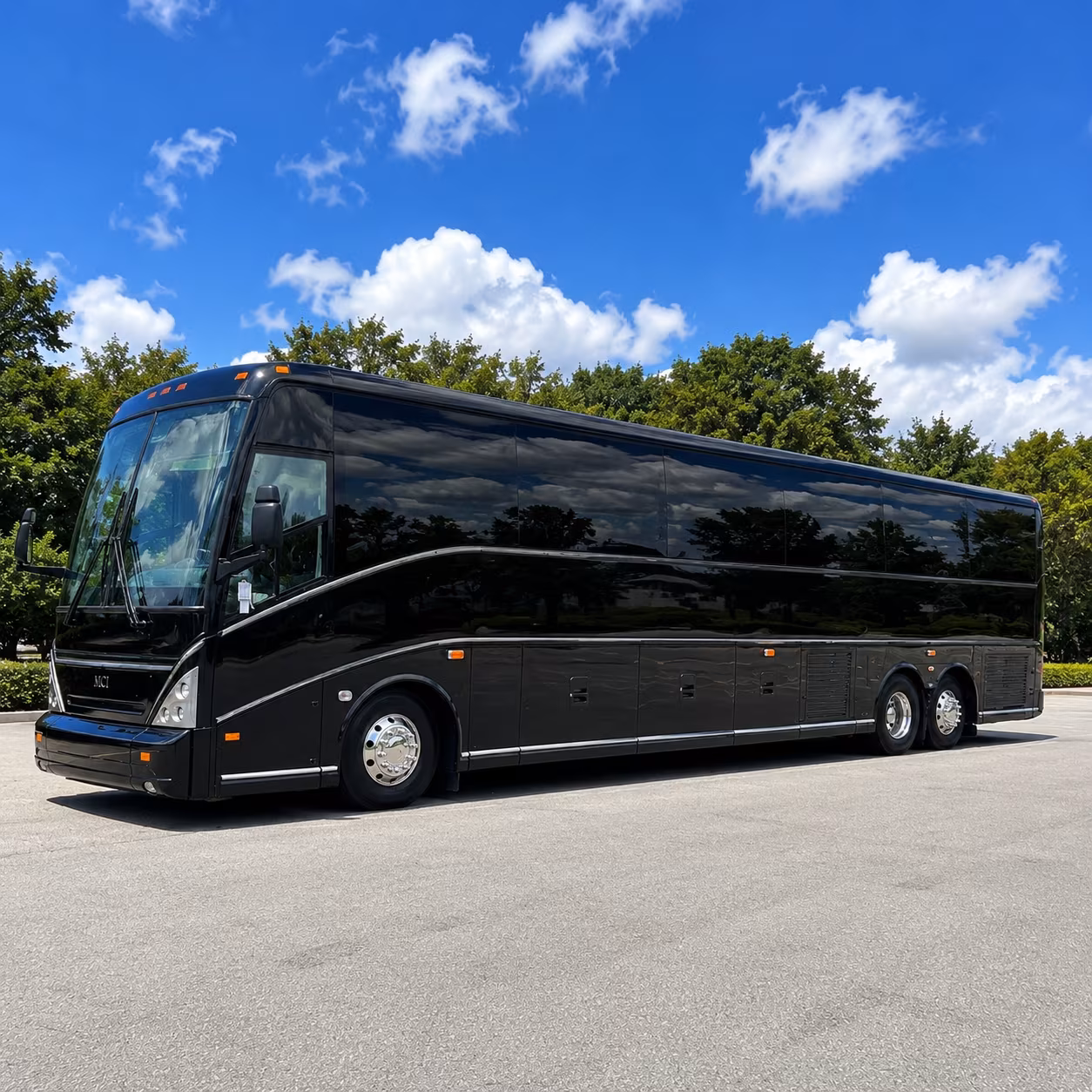 long distance corporate charter buses from little rock to memphis dallas and beyond